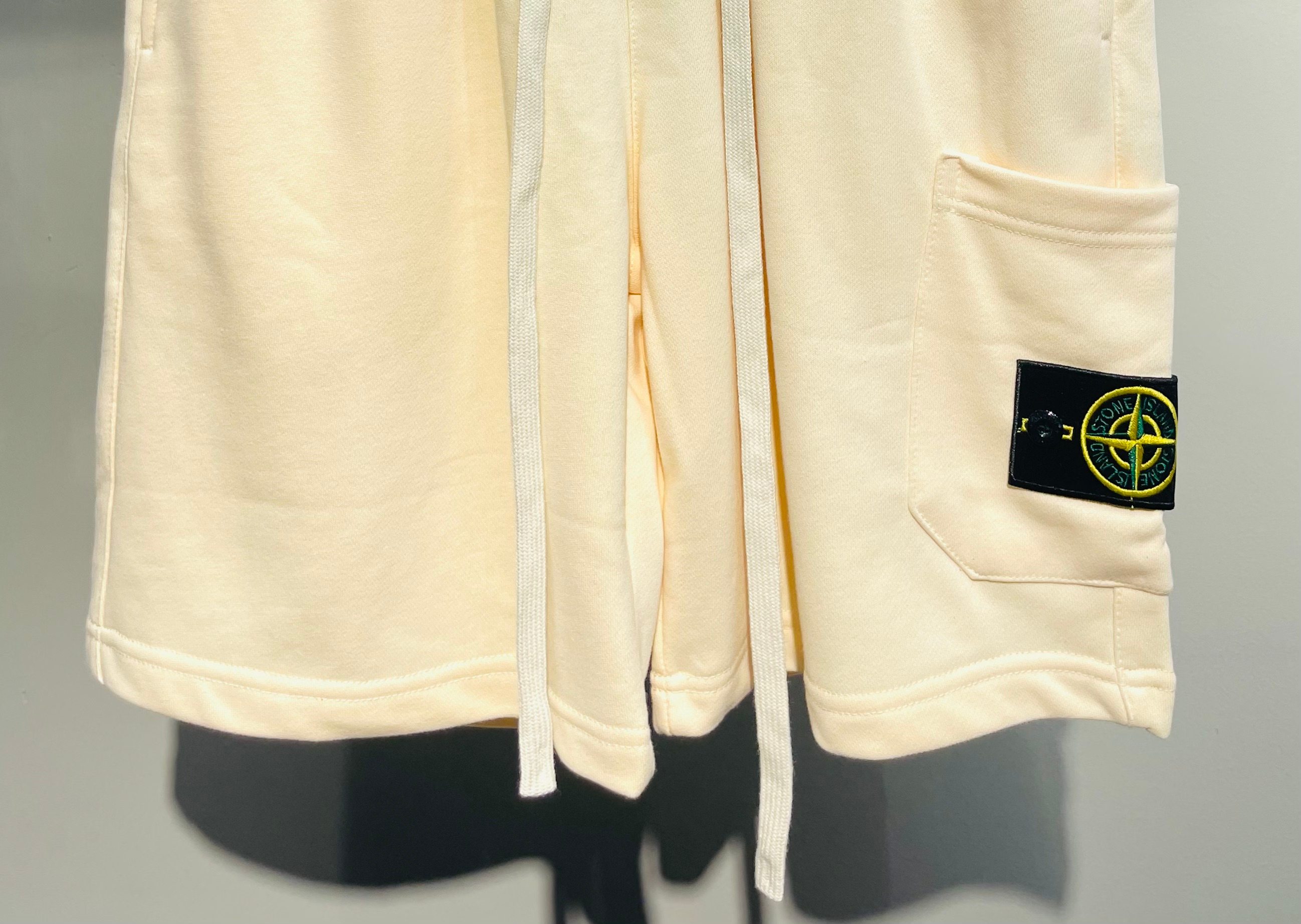스톤아일랜드 남여공용 반바지 51366 Stone Island Shorts 이미지 7