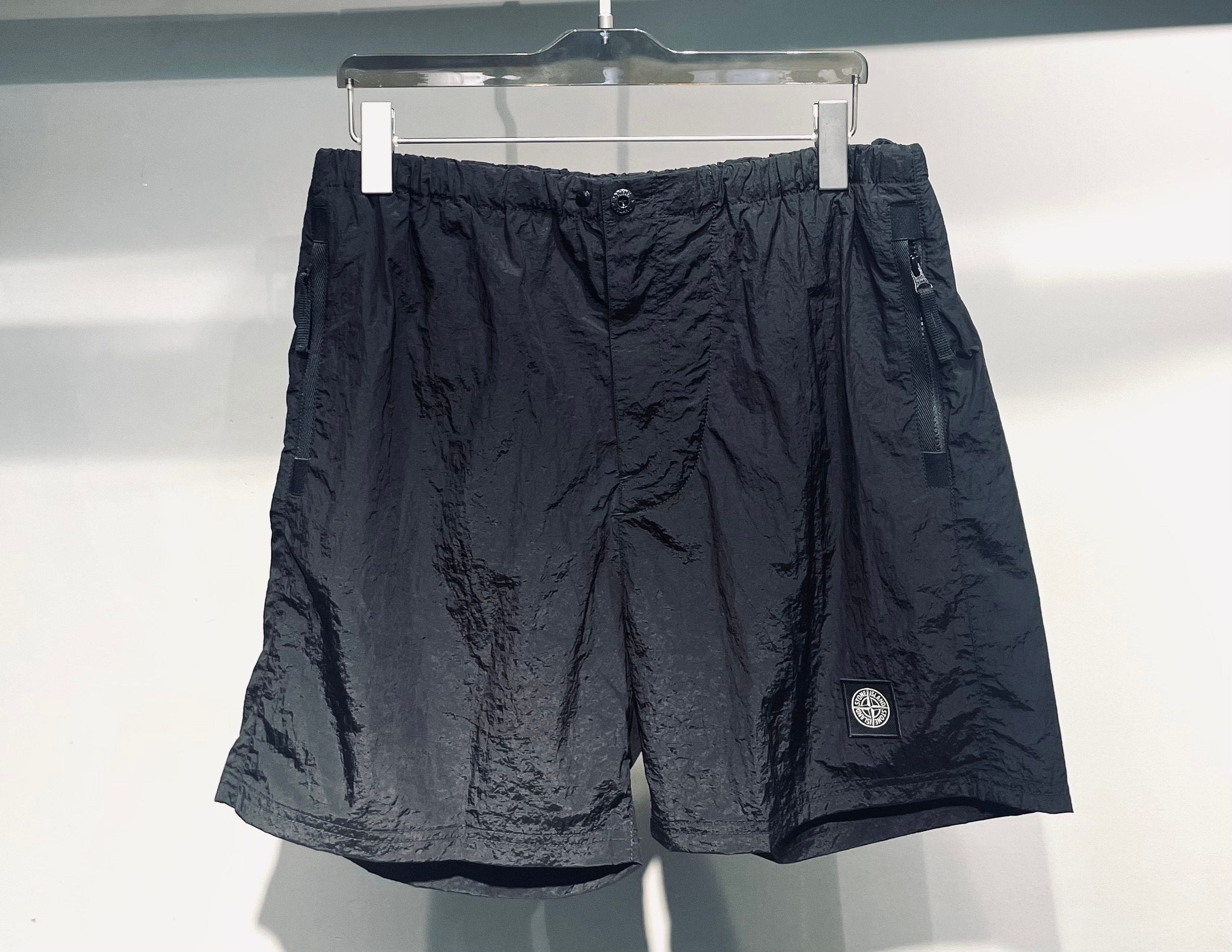 스톤아일랜드 남성 반바지 51352