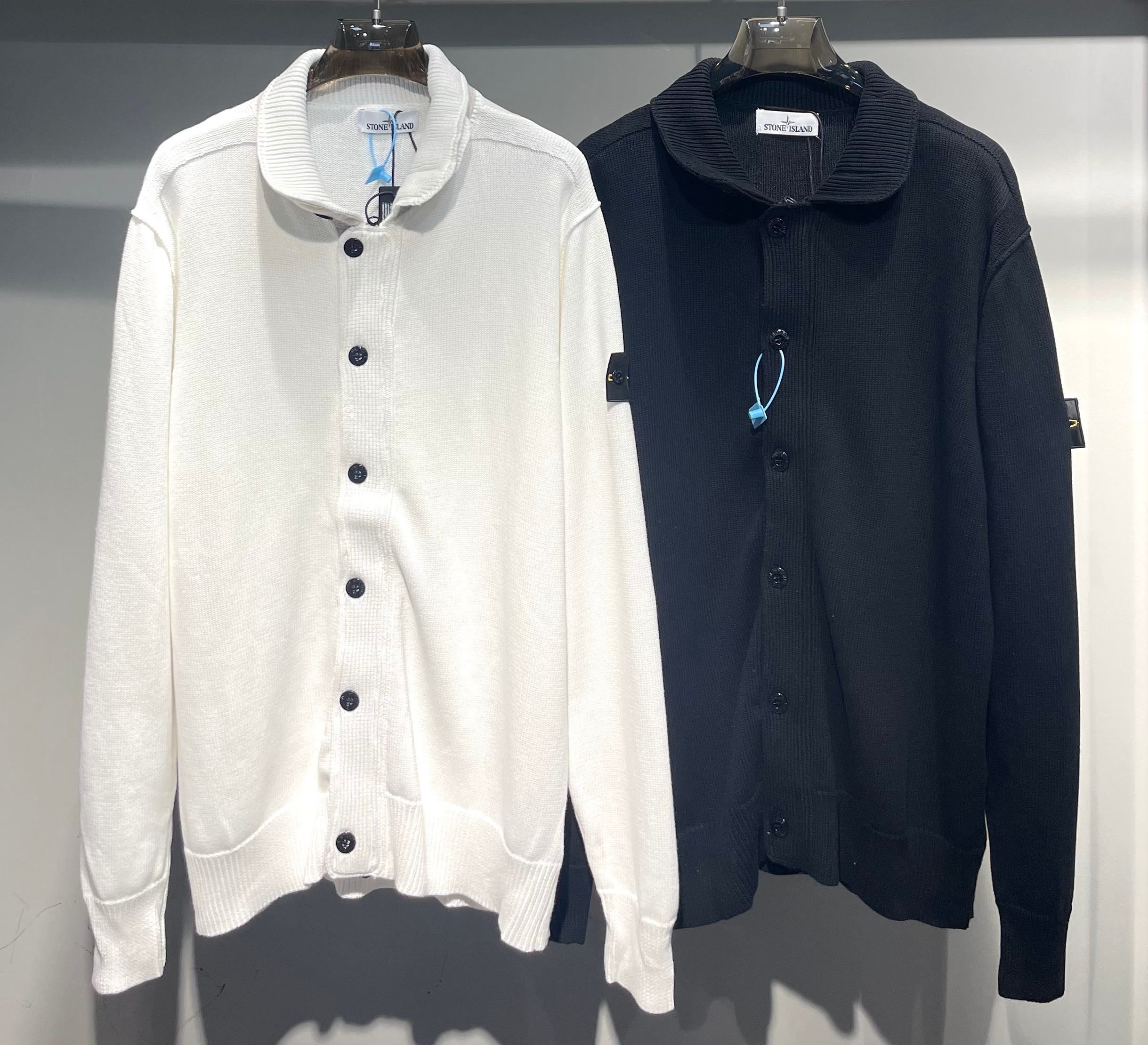 스톤아일랜드 남성 가디건 51034