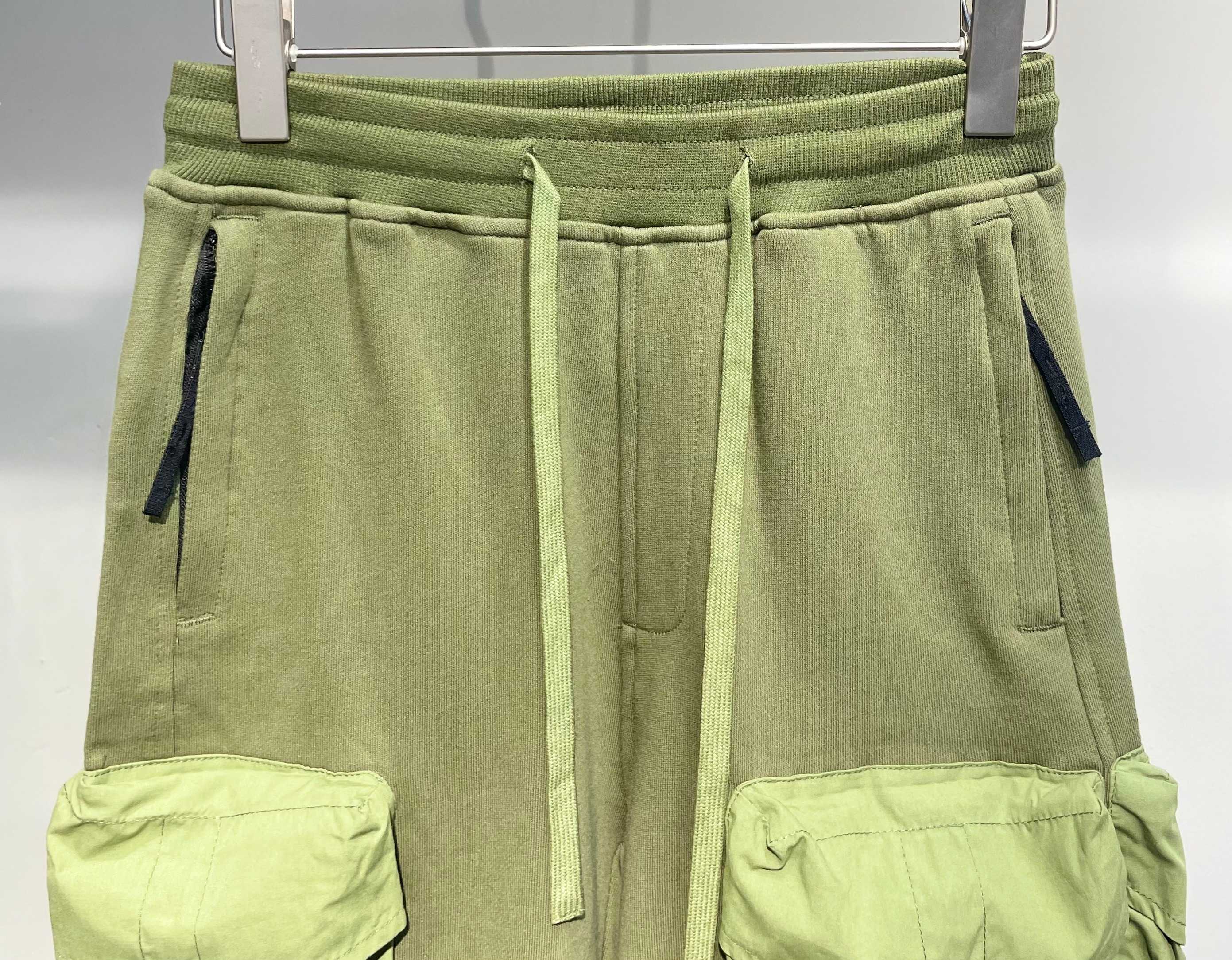 스톤아일랜드 남성 반바지 25SS 51332 Stone Island Shorts 이미지 3