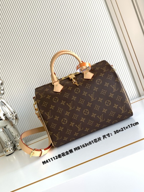 Louis Vuitton Speedy 30: Iconic Monogram Canvas Handbag with Shoulder Strap 36 Louis Vuitton Speedy 30: Iconic Monogram Canvas Handbag with Shoulder Strap