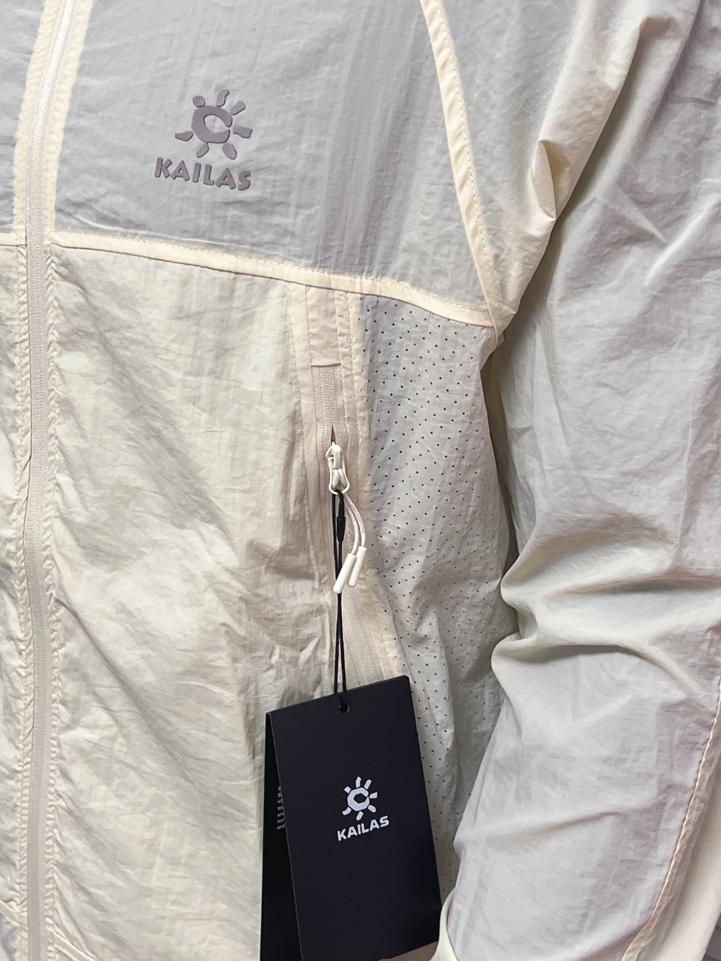 Kailas Lightweight Sun Protection Windbreaker Jacket for Hiking, Travel 4 i1748182508044 8521 0 2