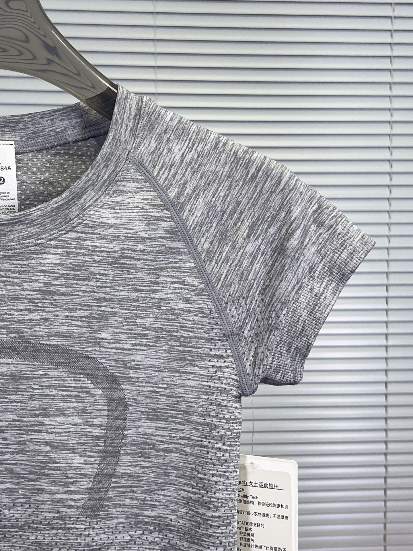 Lululemon丨露露乐檬Swiftly Tech系列运动短袖-Chinese UA Cheap High Quatity Brand Clothes Bags handbags Sneakers wholesale wholesaler seller from China Factory suppliers Fashion Clothing Shoes best Quality Beautiful Price Lululemon丨露露乐檬Swiftly Tech系列运动短袖
