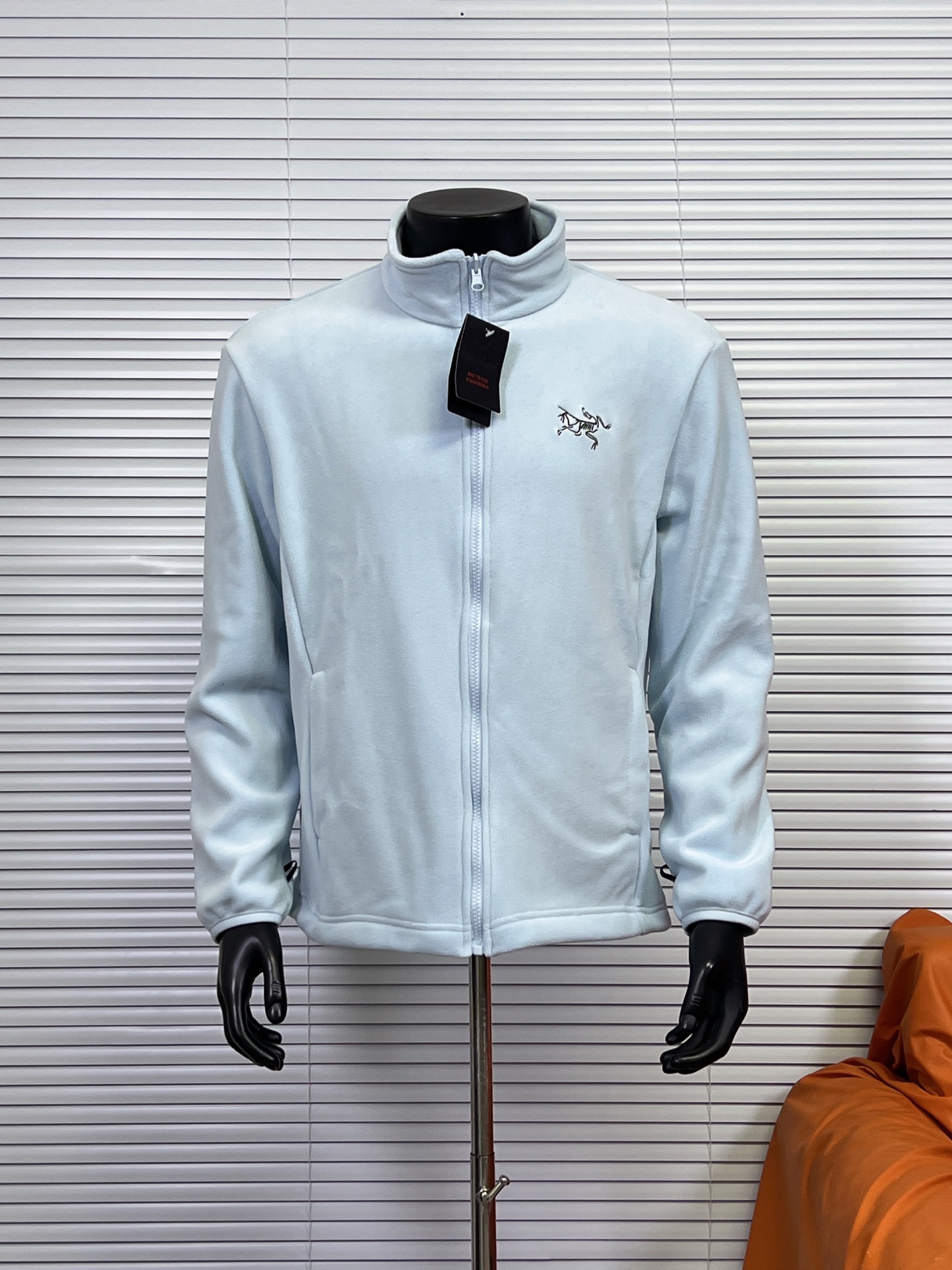 _duD9sDJS9PvLPv8LwS-TLzz4-ddK9u187CHt_7Q