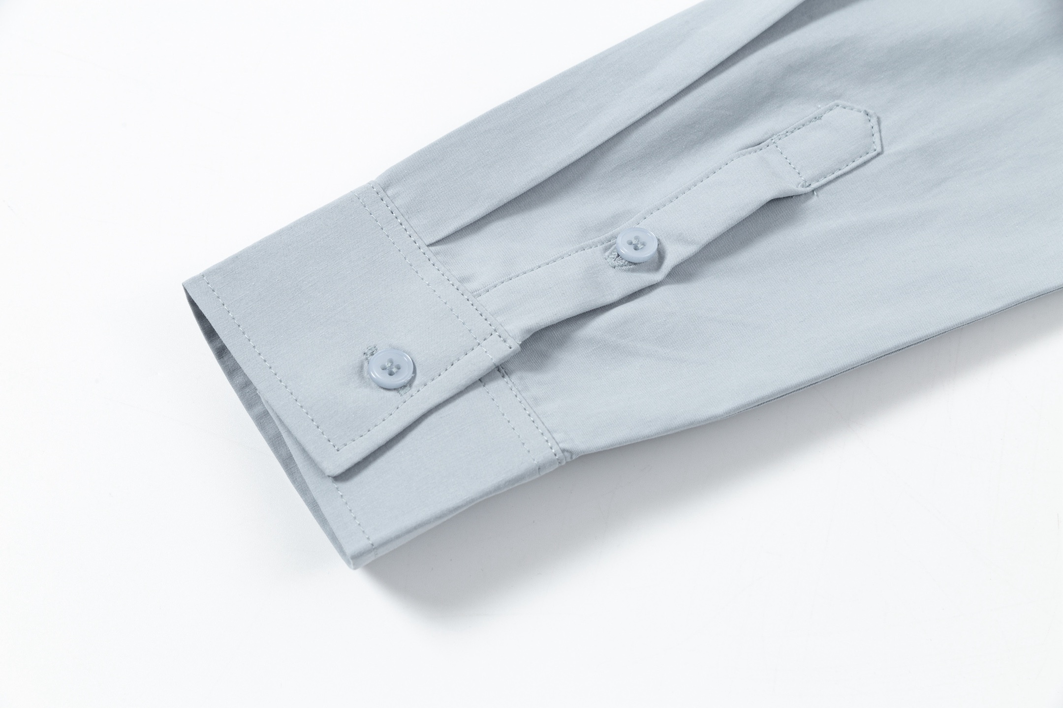 “AMI Paris 2021 Summer Cotton Oxford Shirt with Embroidery for Men and Women” - 图片 9