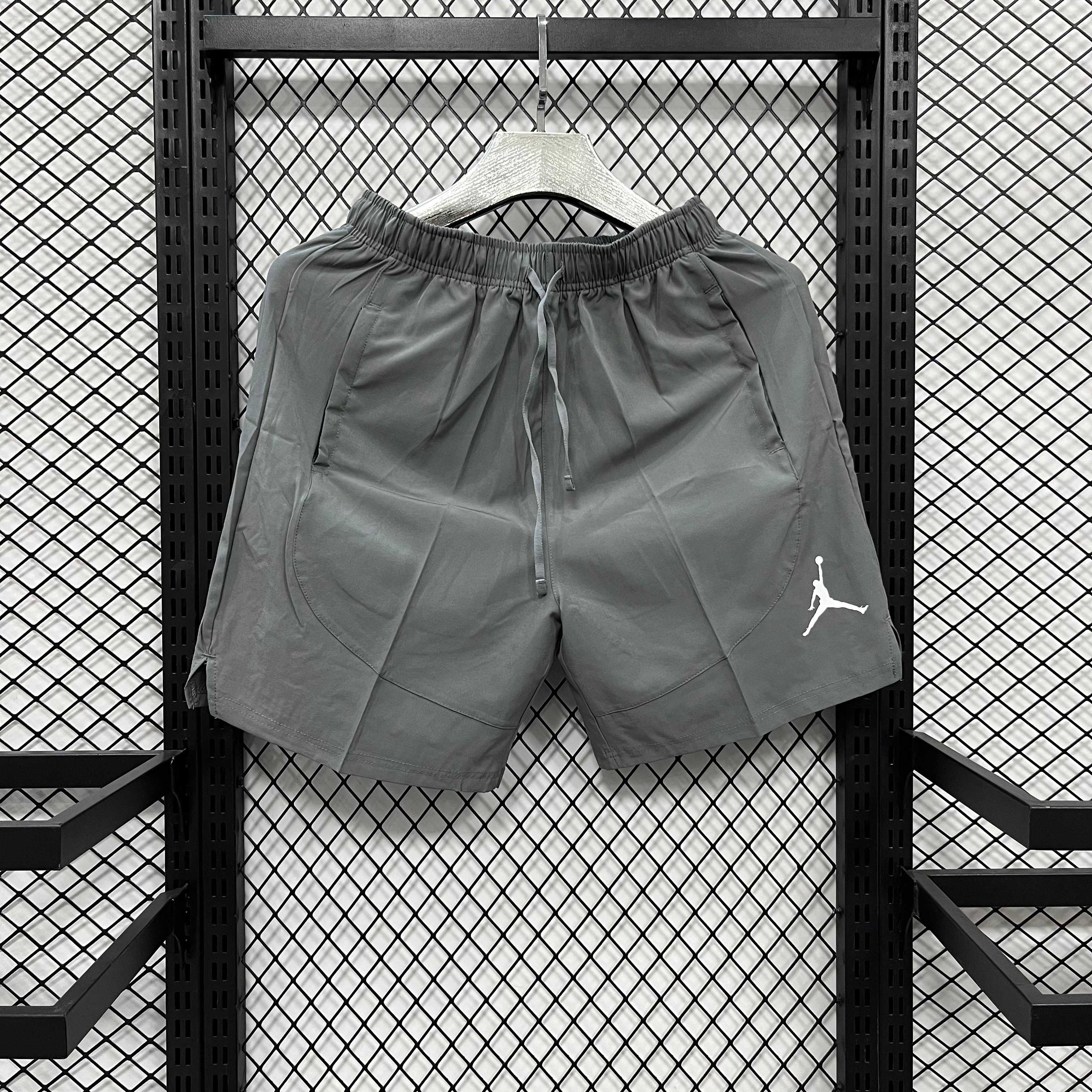 休闲速干短裤 高端品质 耐克 阿迪达斯  安德玛Nike Dri-FIT 纯色速干透气梭织训练运动短裤男款