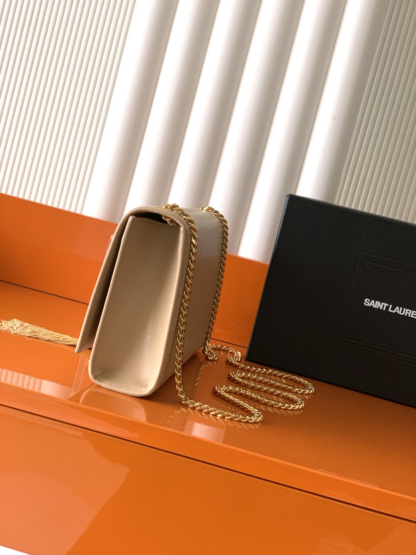 Saint Laurent 配#𝑲𝒂 𝒆 𝟮𝟰𝒄𝒎#KATE 款斜挎链条包 版本全新到货 采用最高等级 牛皮
