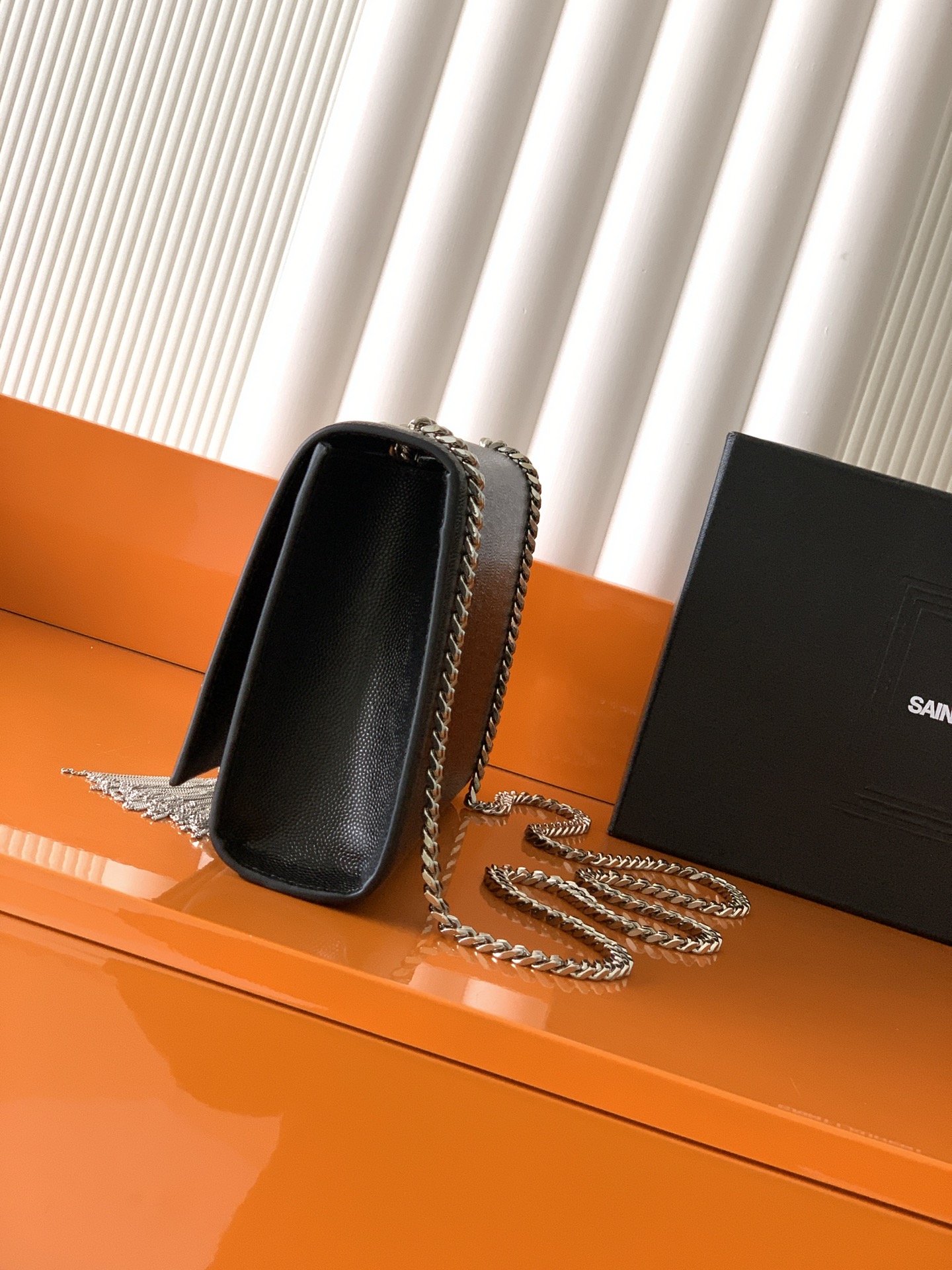 Saint Laurent 配#𝑲𝒂 𝒆 𝟮𝟰𝒄𝒎#KATE 款斜挎链条包 版本全新到货 采用最高等级 牛皮
