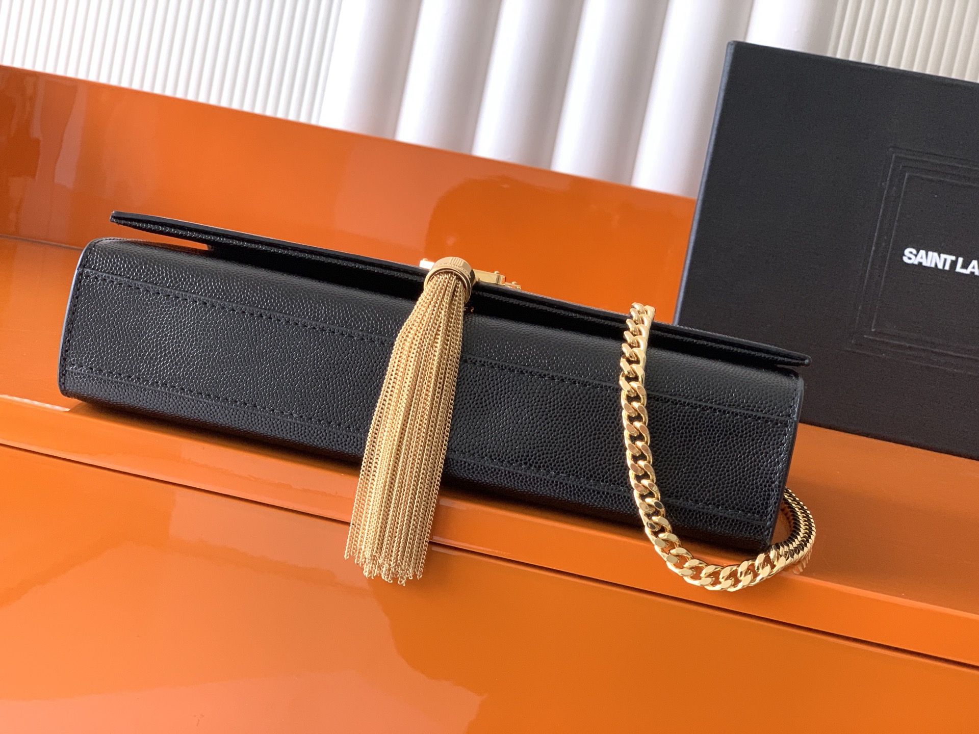 Saint Laurent 配#𝑲𝒂 𝒆 𝟮𝟰𝒄𝒎#KATE 款斜挎链条包 版本全新到货 采用最高等级 牛皮