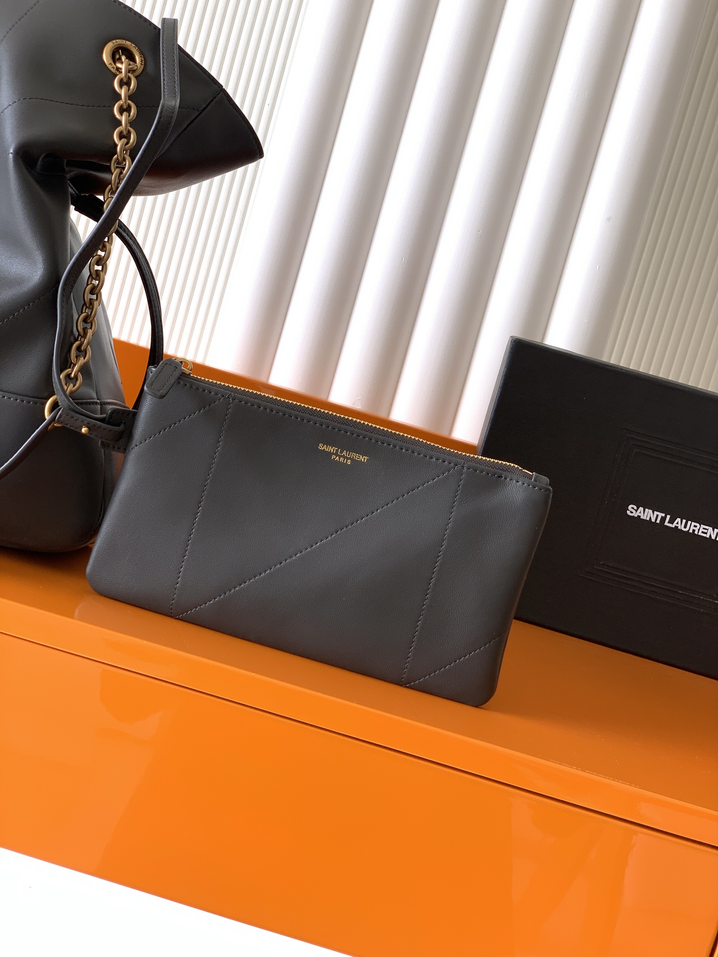 Saint Laurent 全新升级版YSL 新款Jamie 4.3 large pochon羊皮腋下包