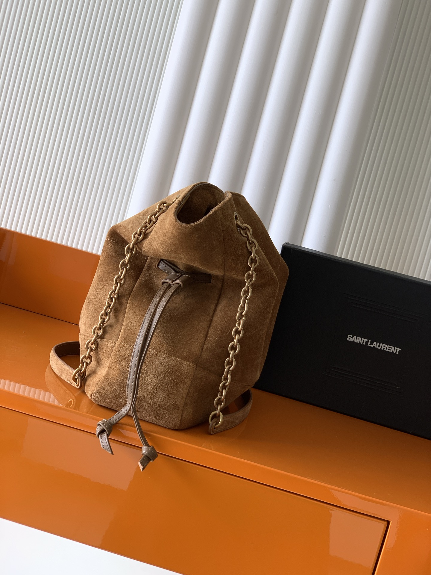 Saint Laurent 磨砂焦糖/古金