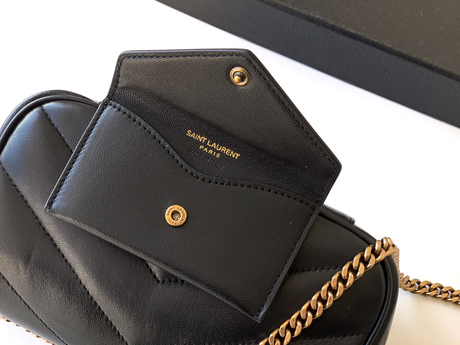 Saint Laurent 迷你黑色羊皮/古金 25早春新款LouLou迷你 质感细腻高级 羊皮手感柔柔软软的
