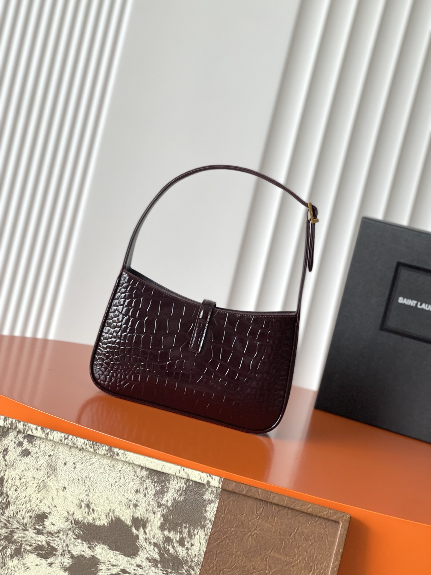 SAINT LAURENT Burgundy Croc Effect Shoulder Bag