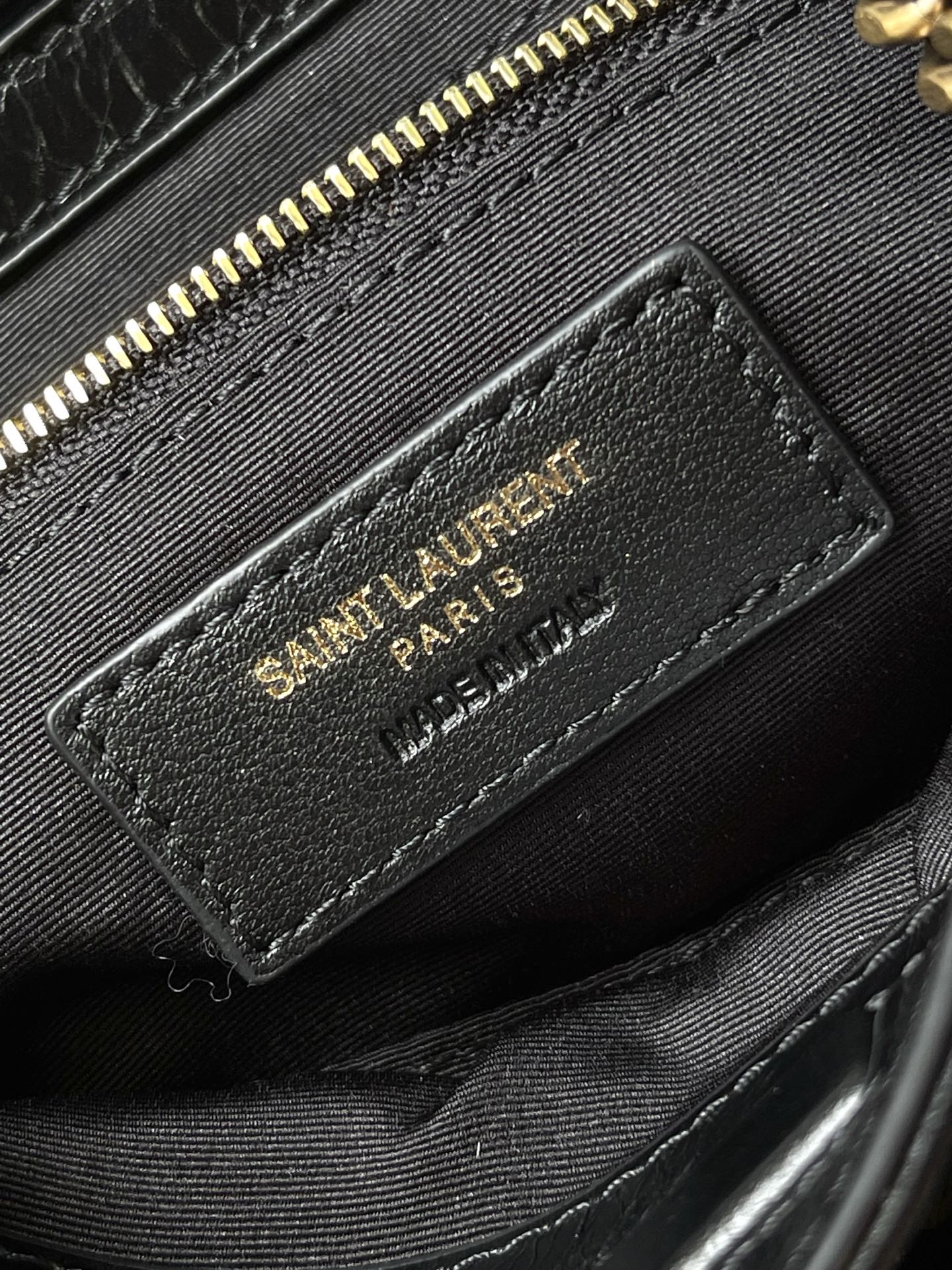 SAINT LAURENT Black Niki Mini Shopping Bag