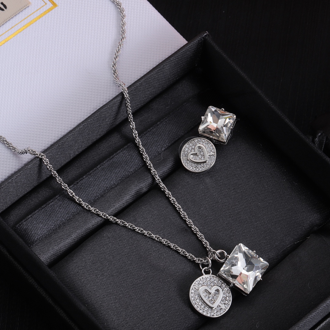 Miu Miu luxury necklace