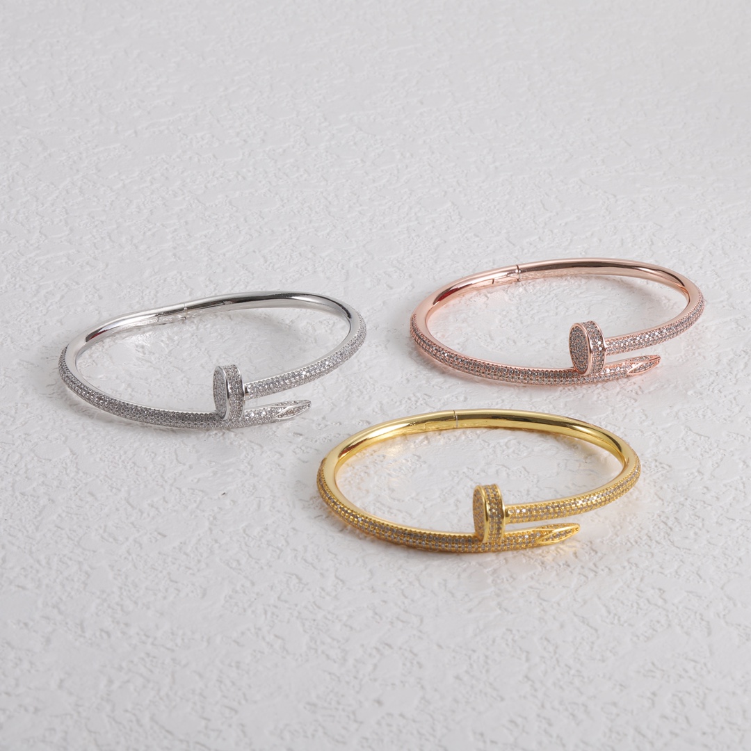 Cartier 首选 卡地亚满钻 Cartier