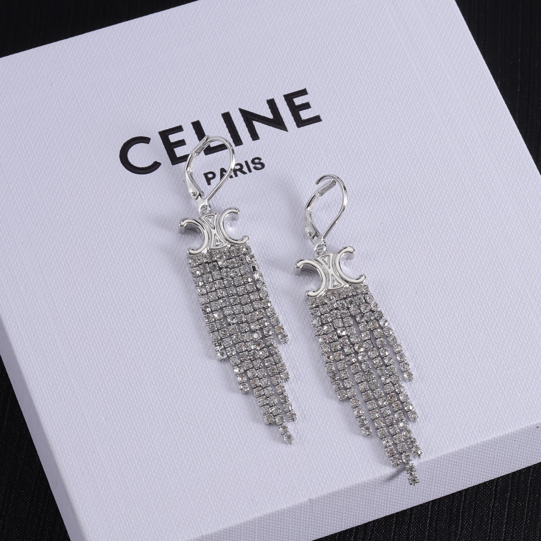 💰80塞林Celine 耳钉