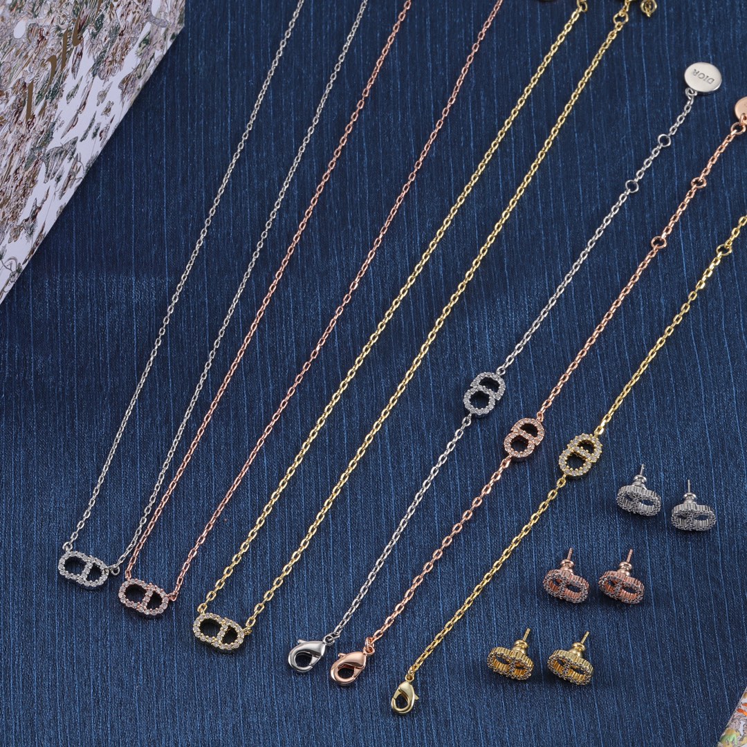 Dior luxury necklace 5