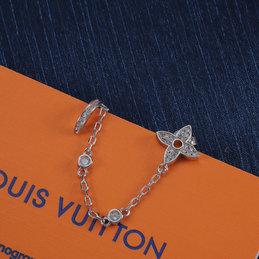 Louis Vuitton 7