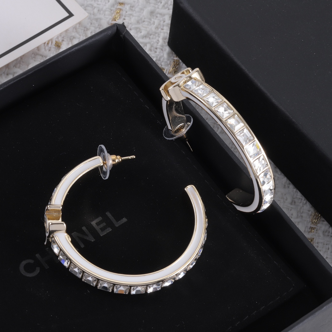 Chanel item 3