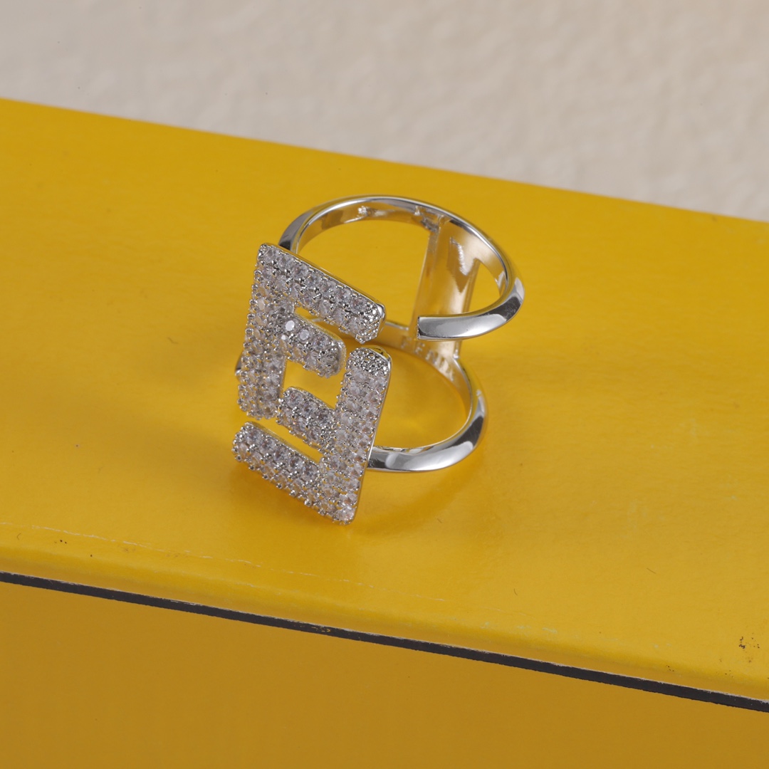 Fendi ring 5