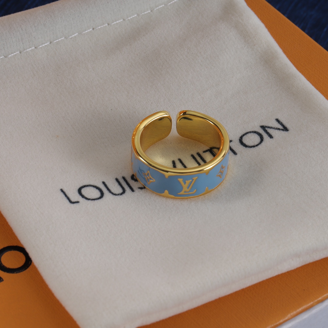 LV Ring - Jewelry 2