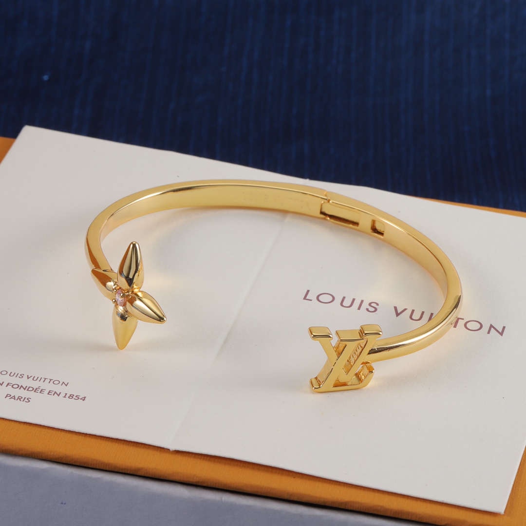 LV Bracelet - Jewelry 5
