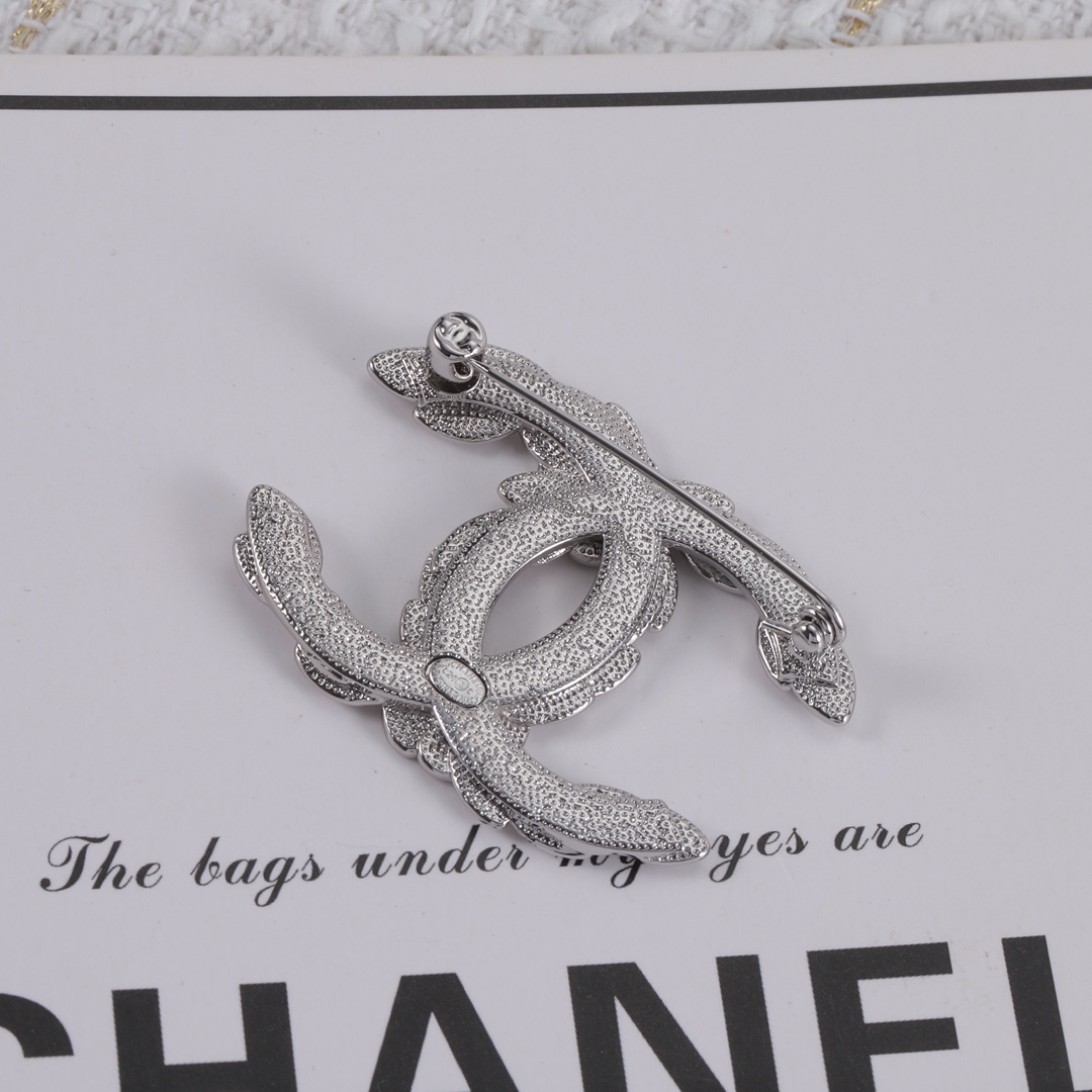 Chanel item 5
