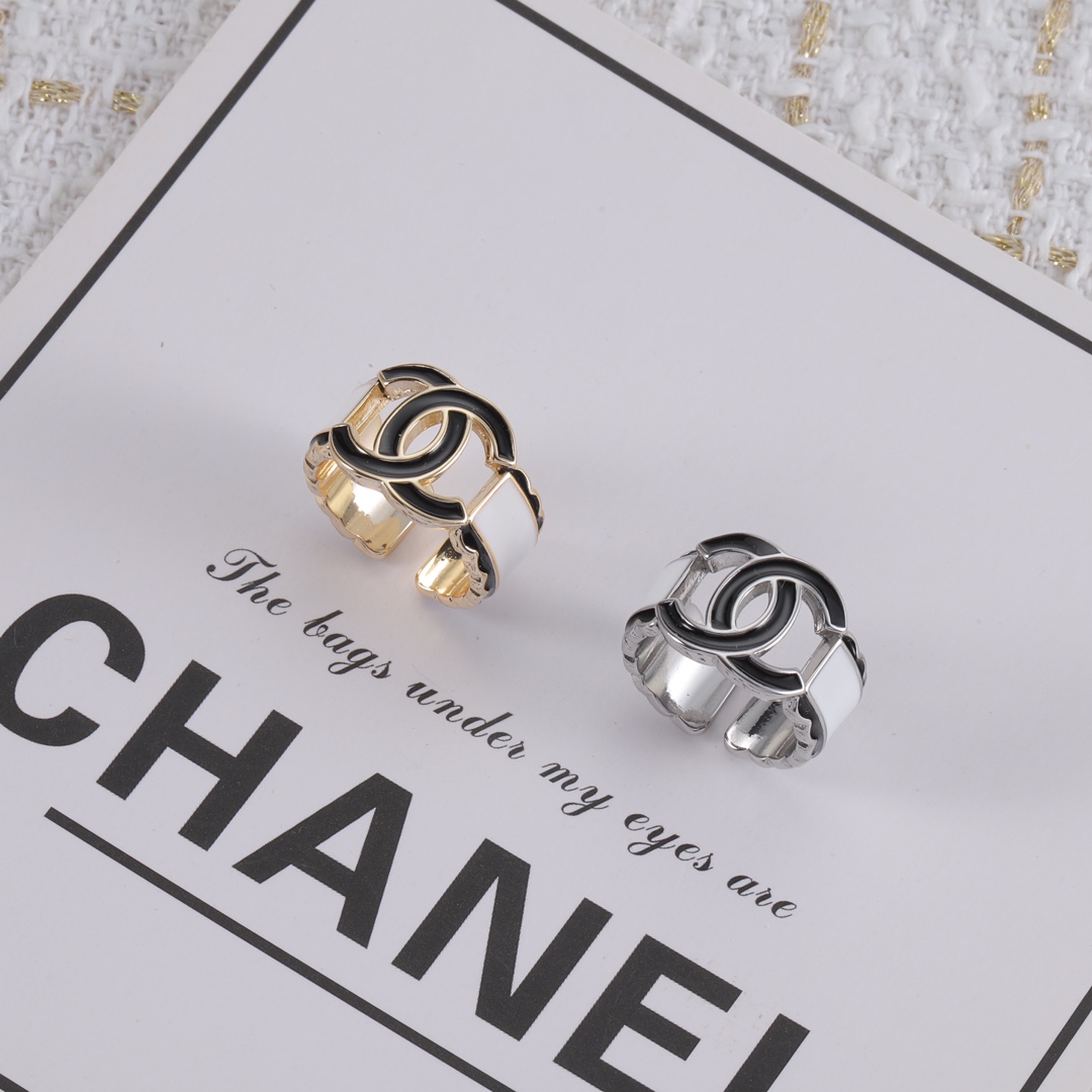 Chanel ring 2