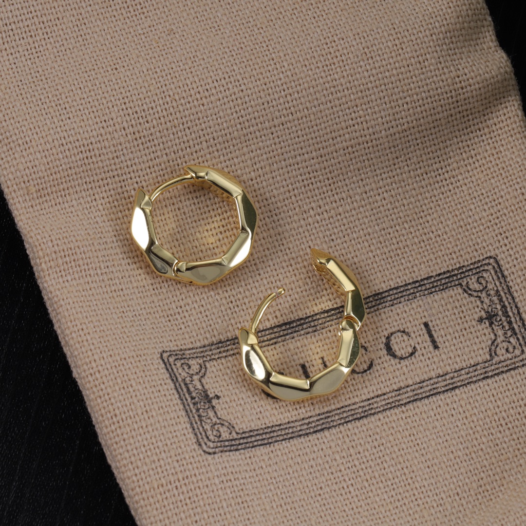 Gucci item 3