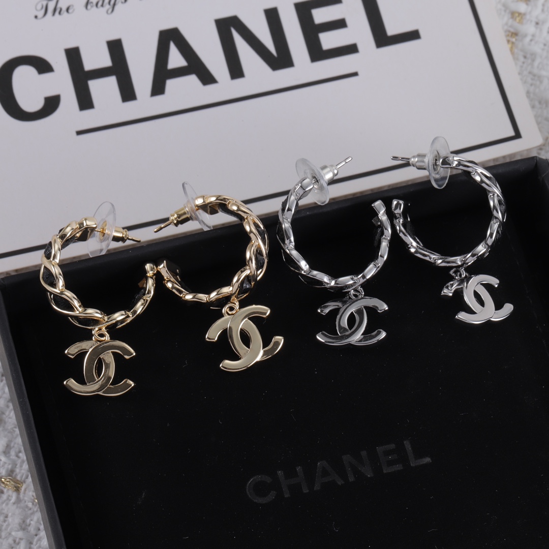 Chanel item