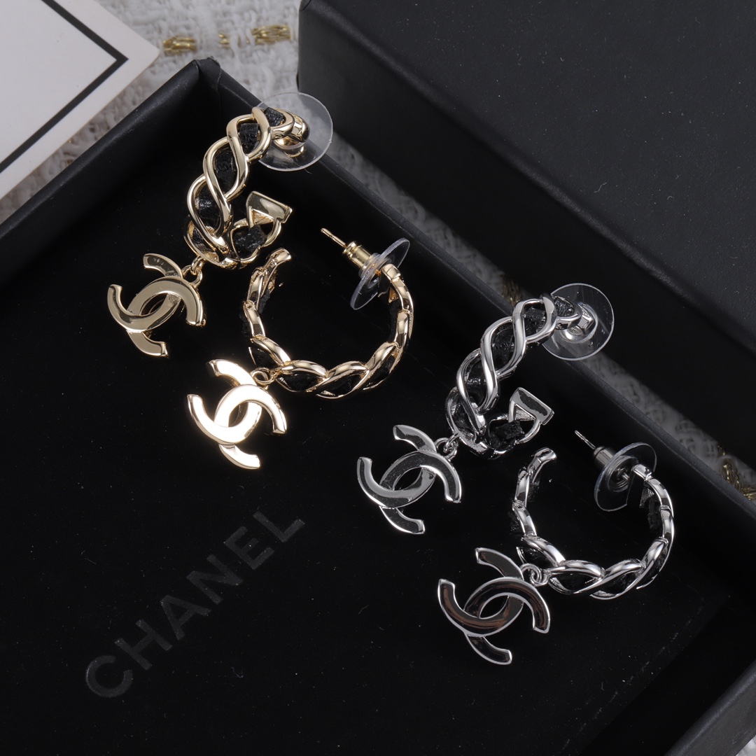 Chanel item 2
