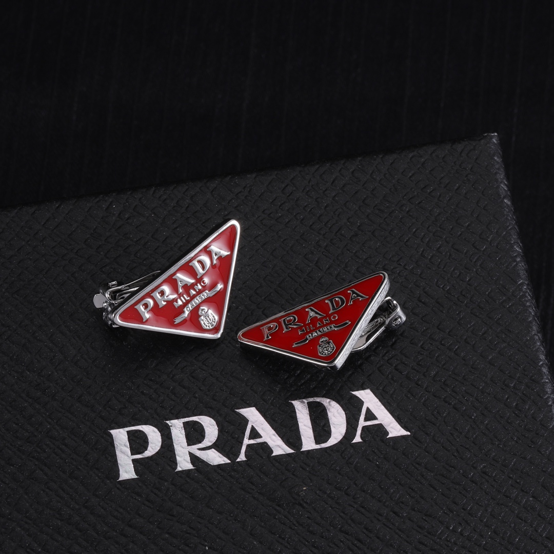 普拉达Prada 耳夹款 7