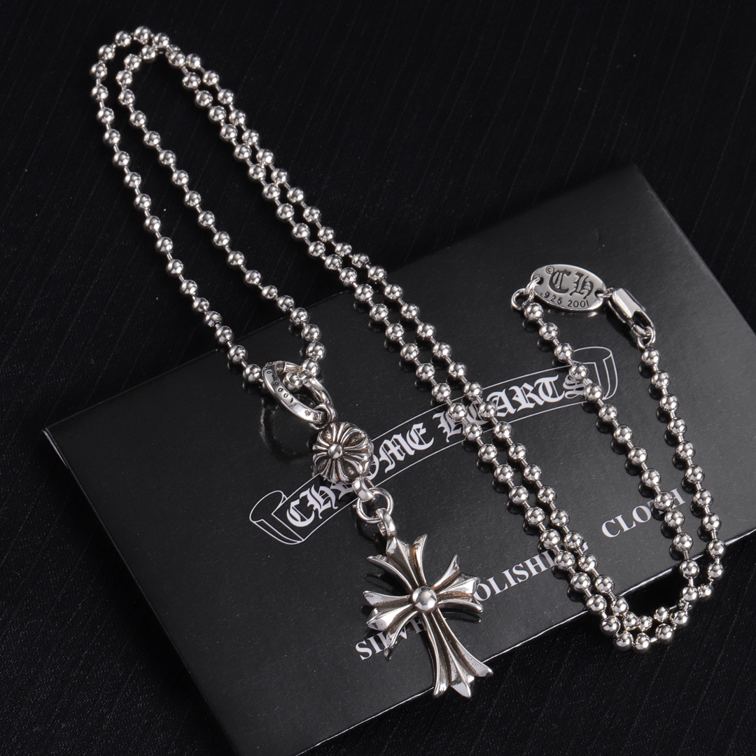 ¥118 Chrome Hearts
克罗心项链