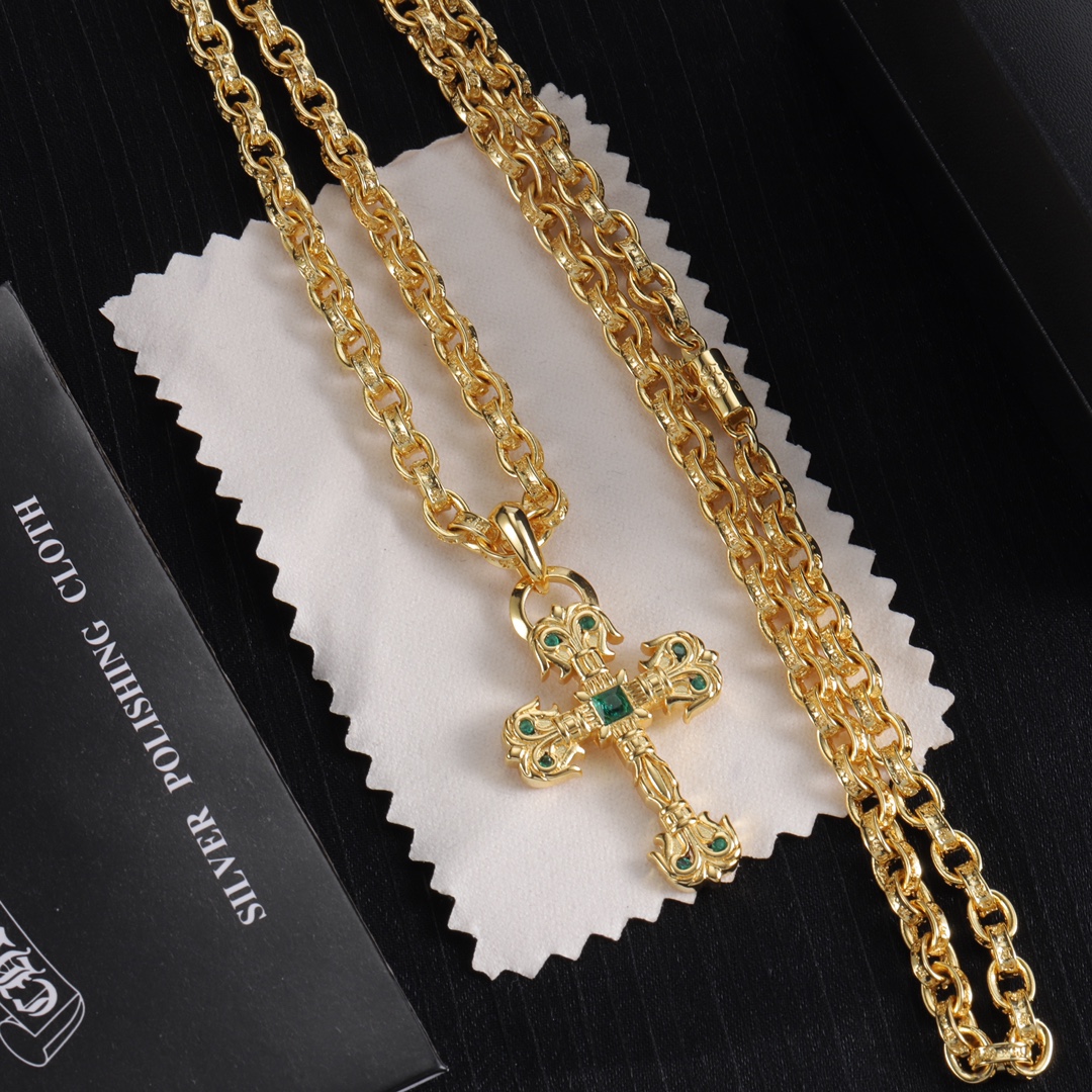 ¥168 Chrome Hearts
克罗心项链