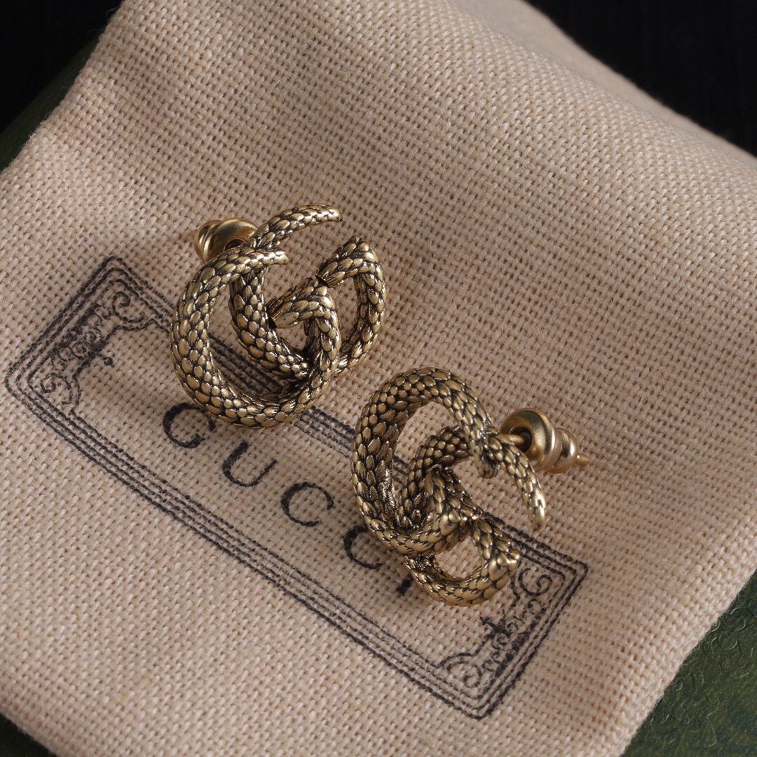 Gucci 古驰耳钉 高級ファッションアクセサリー