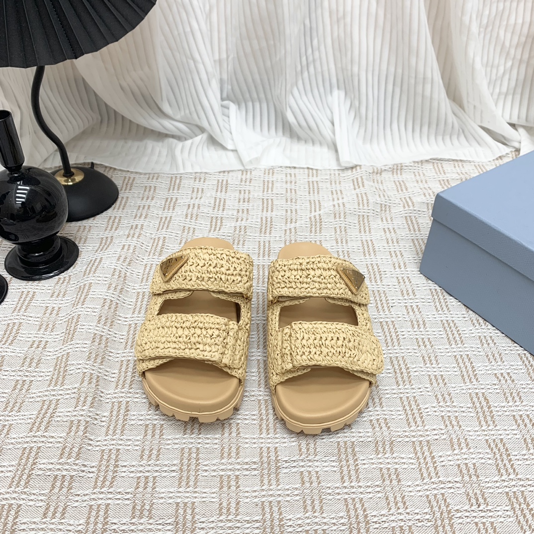 NO:262448,Prada woven shoes, pure hand-woven. Size 35-41., slippers, sandals, prada, sandals, slippers19860909普拉达编织鞋,纯手工编织.35－41码.,拖鞋凉鞋,prada,sandals,slippers,Women's Shoes