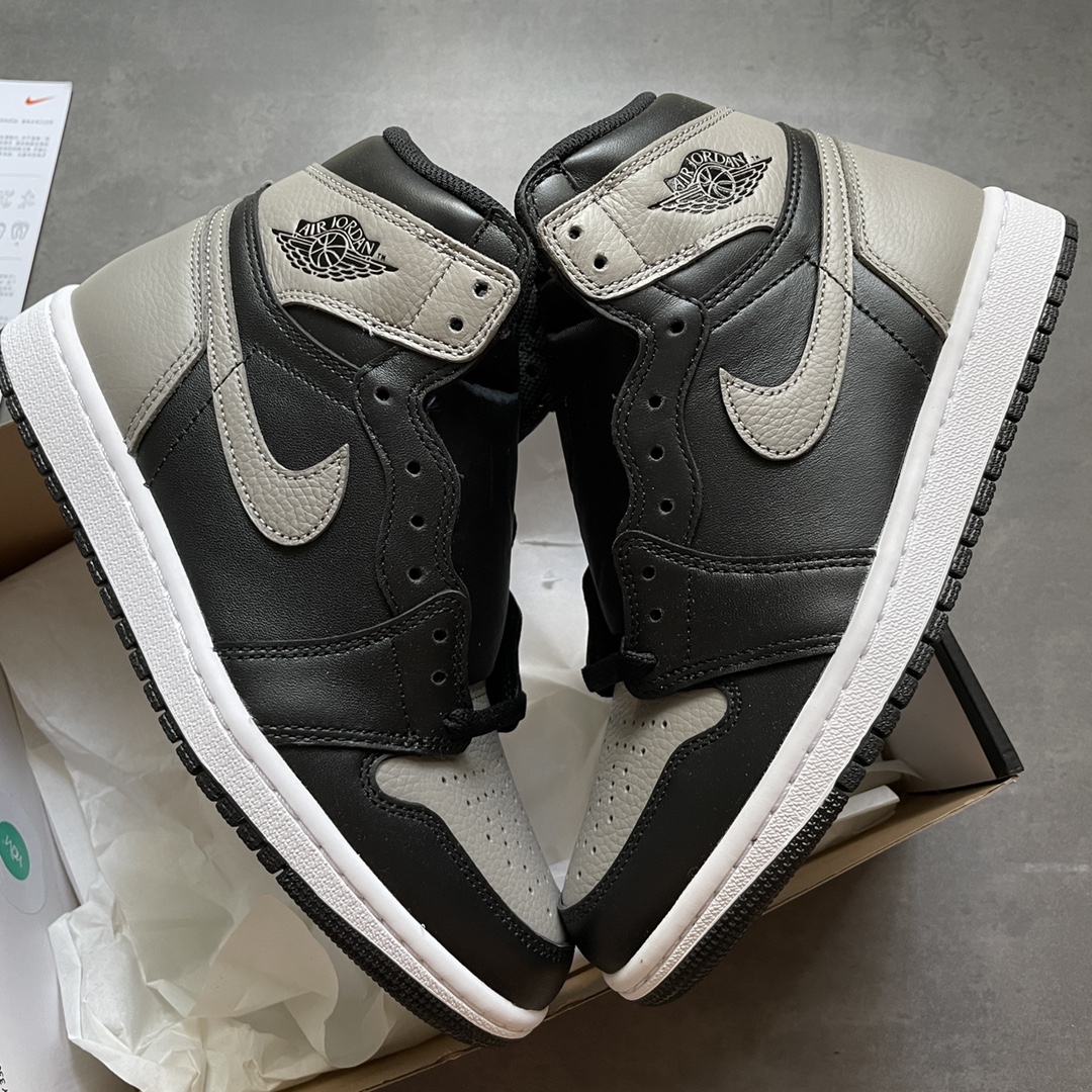 特价AirJordan1High影子灰原鞋原楦头纸板开发极致一眼正品既视感最大限度还原公司正品货号555