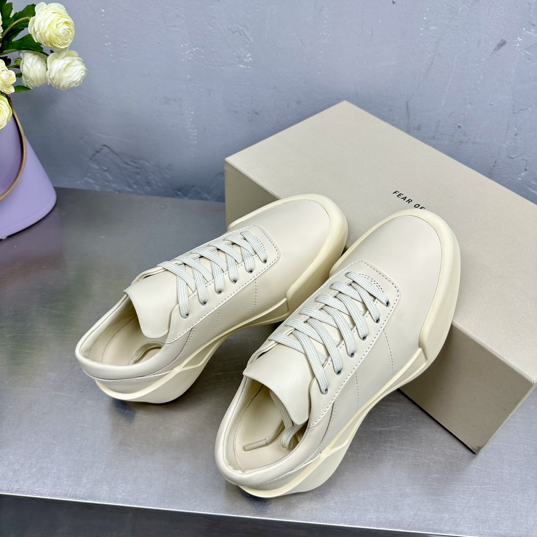 Fear of God Real-Skinned Summer Sneakers: Rice-Colored Silk-Skin and Sand-Skin Fabric Sensation - 图片 5