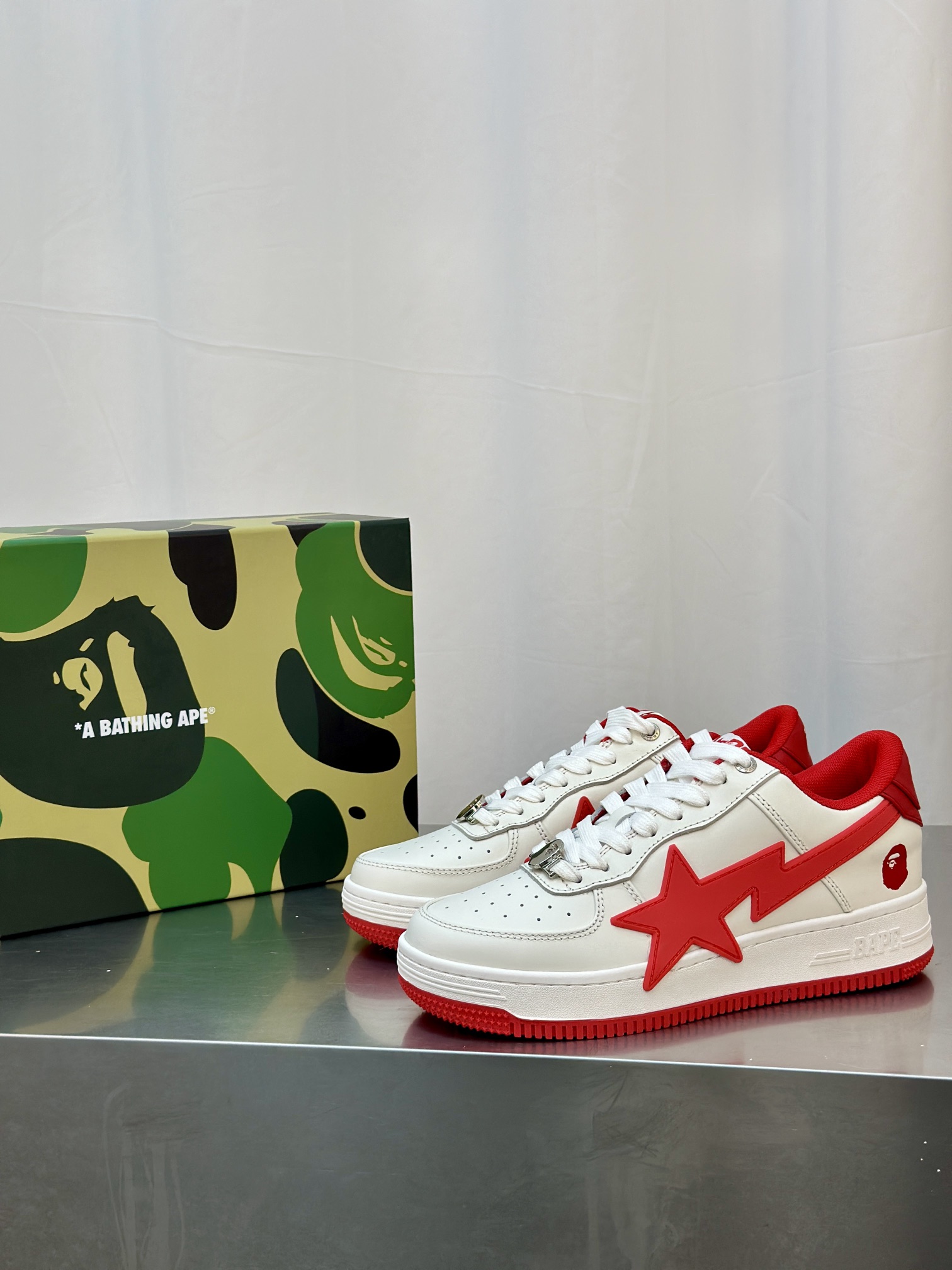A BATHING APE Sneakers Revival with Classic BAPE STA Models - 图片 4