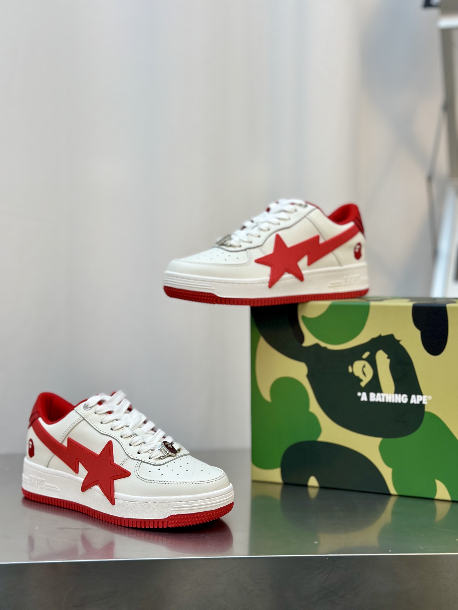 A BATHING APE Sneakers Revival with Classic BAPE STA Models - 图片 9