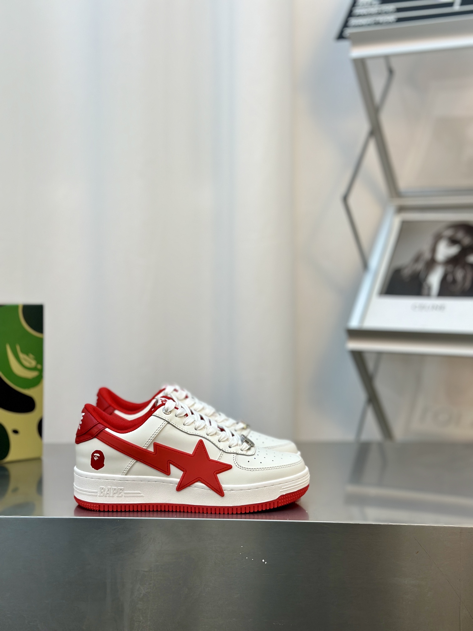 A BATHING APE Sneakers Revival with Classic BAPE STA Models - 图片 7