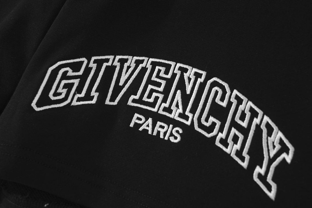 Givenchy Paris Black Cotton Blend Sweat Shorts, Drawstring Waist, Sizes M-3XL 6 i1716560045 5173 0