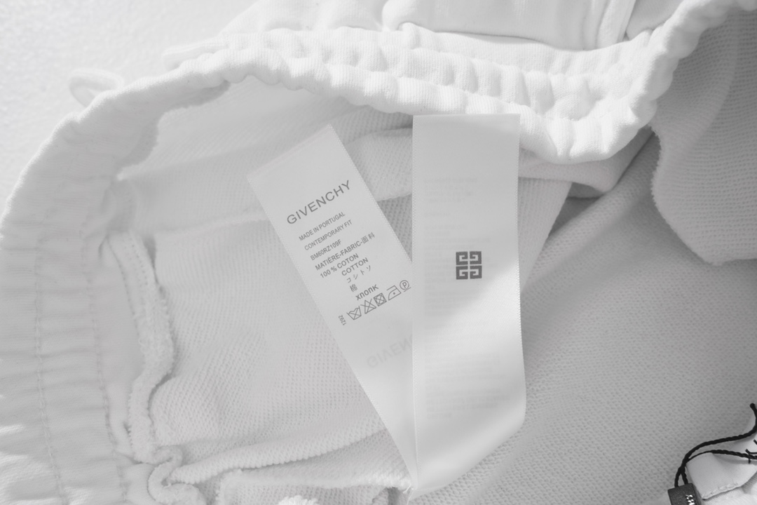 Givenchy Men's White Logo Print Sweat Shorts | Casual & Comfortable 8 i1716560684 6823 0