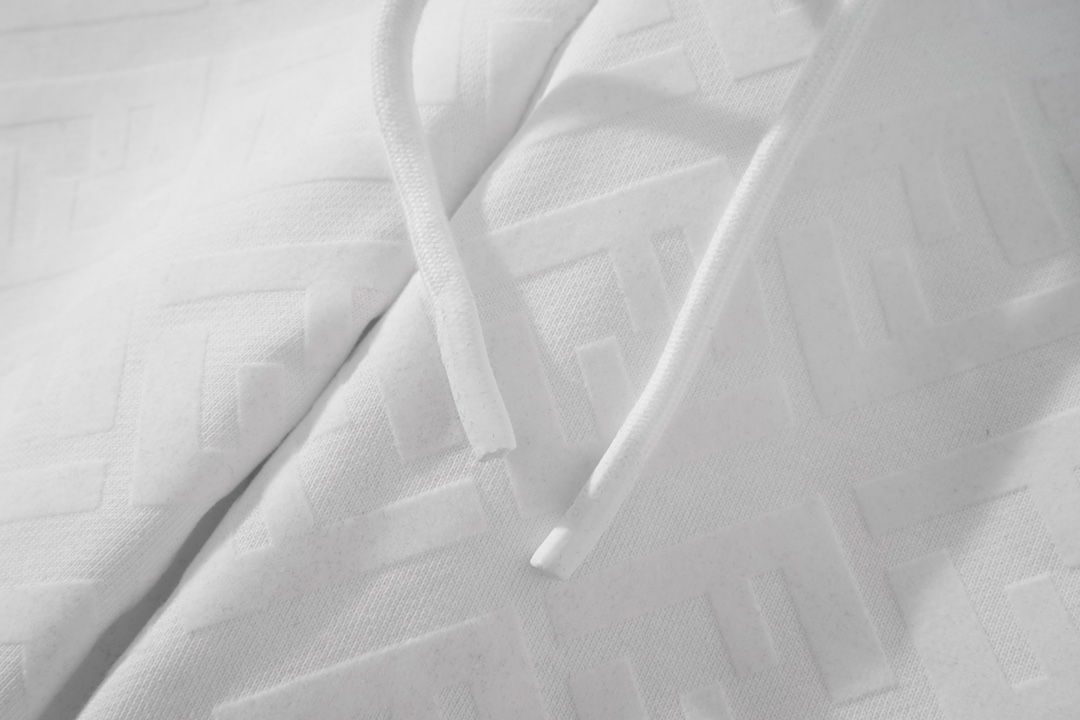 2024 New FENDI Tweezed Shorts in White Fur Wire, Sizes S-XL (Section N666) - 图片 6