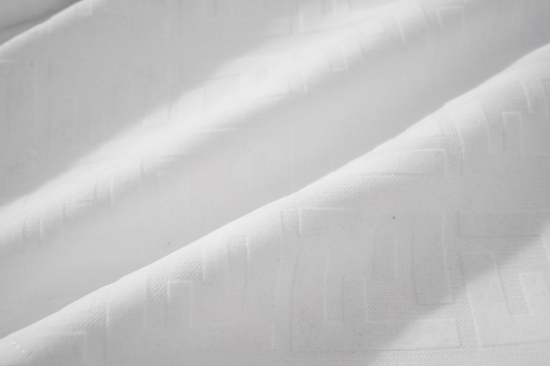 2024 New FENDI Tweezed Shorts in White Fur Wire, Sizes S-XL (Section N666) - 图片 8