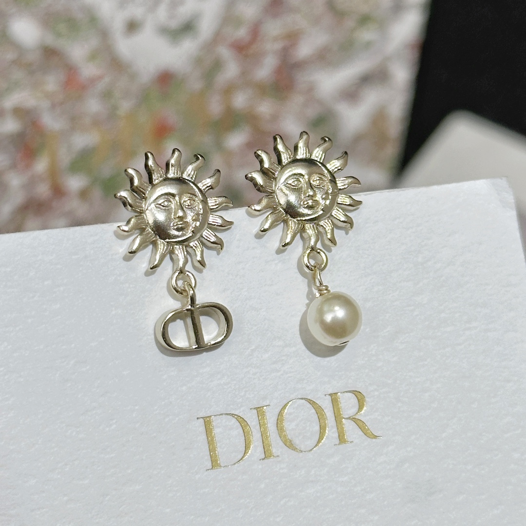 Dior Jewelry Earring Yellow Brass