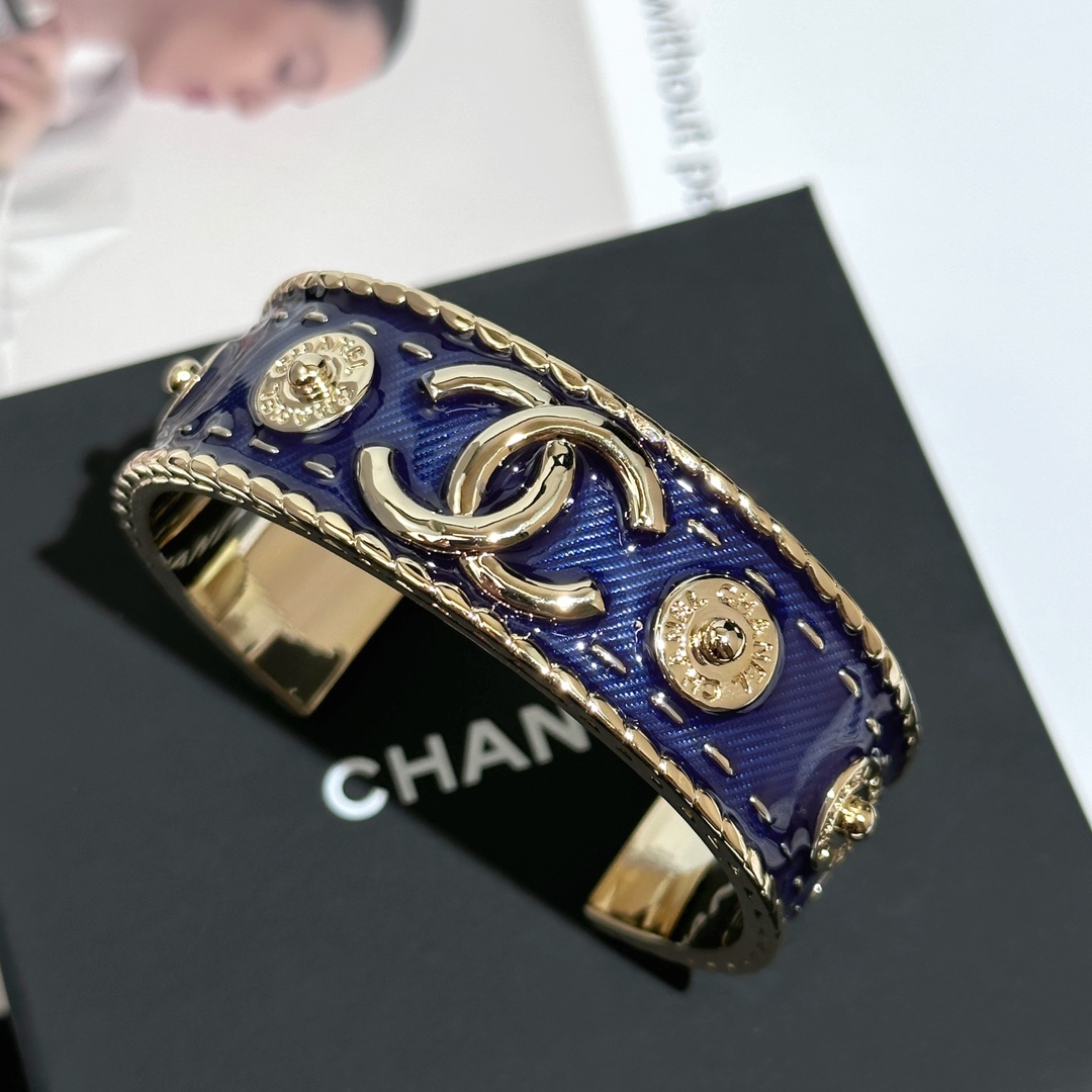 Chanel Wholesale
 Jewelry Bracelet Yellow Brass
