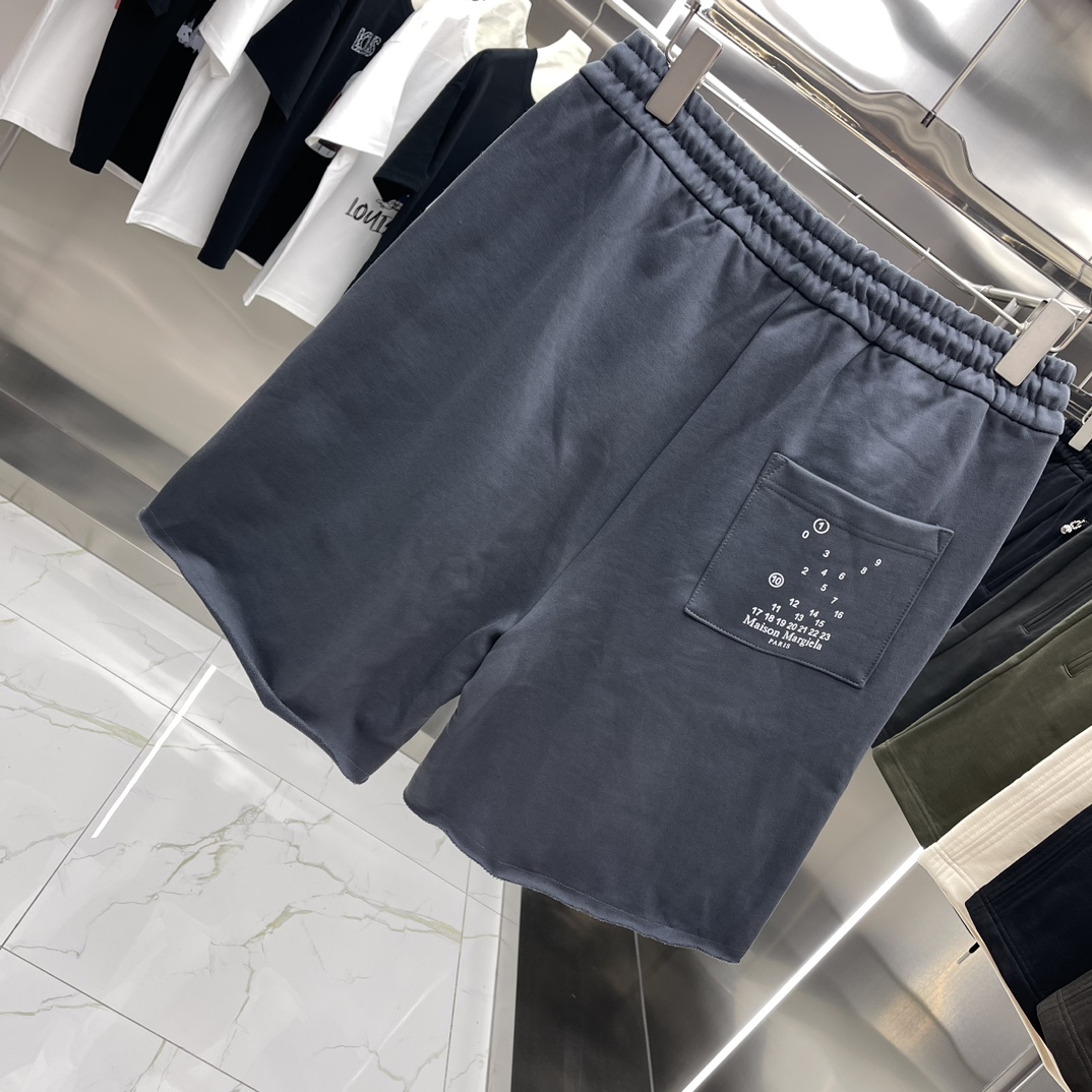 CJCR Maison Margiela Magila 2024 New Logo Heavy-Work Leisure Shorts Key Features - 图片 7
