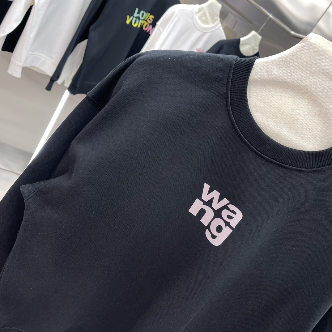 “CJCR: Alexanderwang’s Classic Circle Guard with Quality Cotton-Creed Fabric” - 图片 4